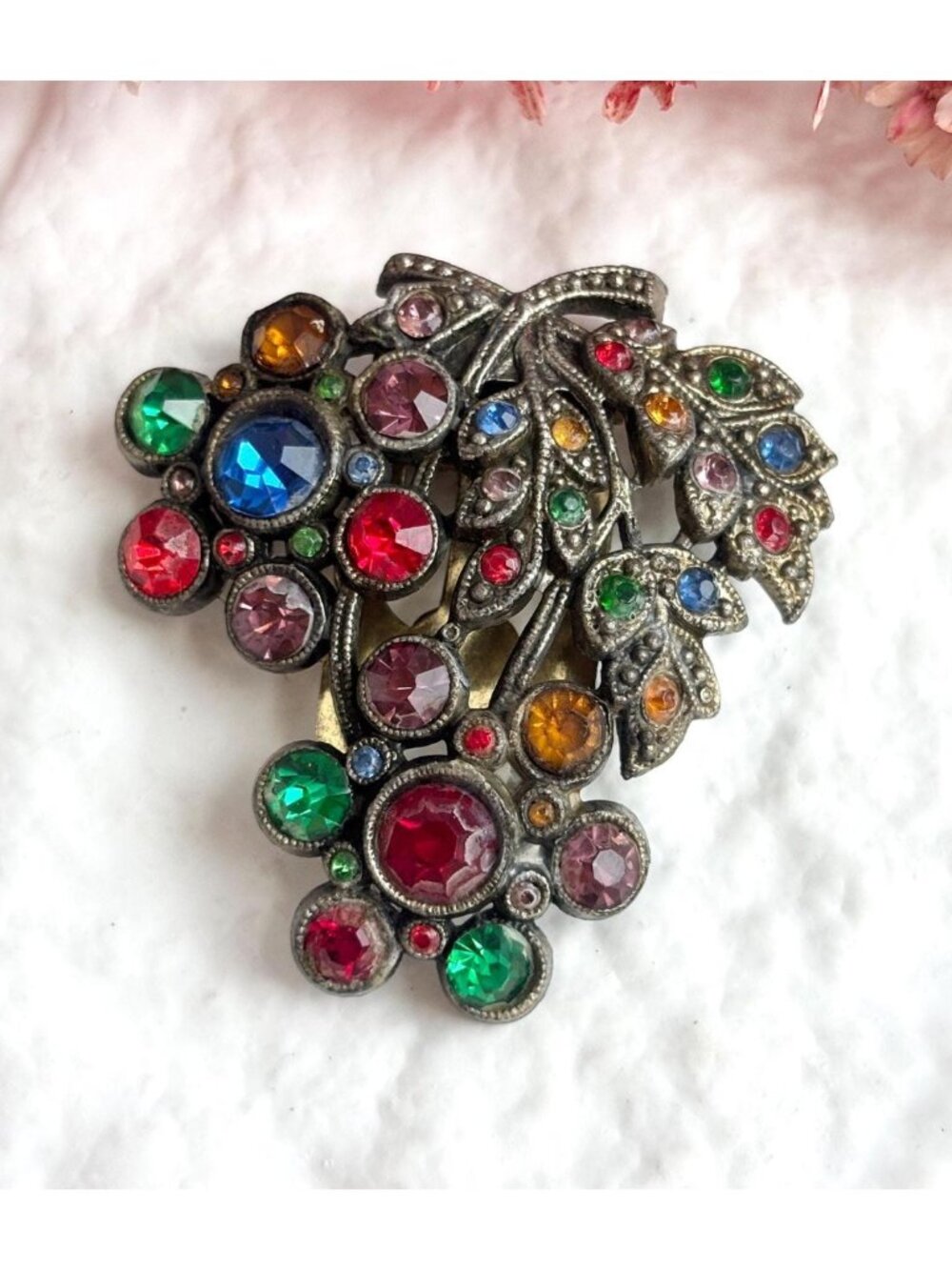 Little Nemo Bundle of Grapes Art Deco Antique Vintage Dress Clip | Fur Clip